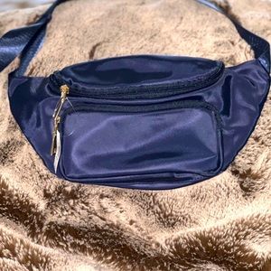 Banana Republic Adjustable Fanny Pack/ Belt Bag, Navy blue
